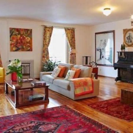 サンティアゴ・デ・コンポステーラEspectacular Piso En Casa Sxviii Frente A Salomeアパートメント エクステリア 写真